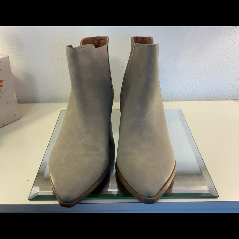 Indigo Rd, Chelsea Boot, 8.5 - Picture 2 of 5